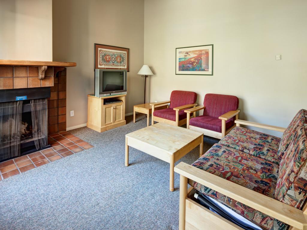 Panorama Mountain Resort - Toby Creek / Horsethief Condos Номер фото